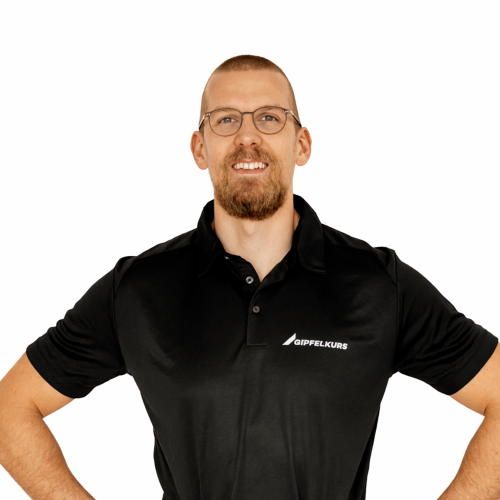 Paul Hegmann ist Ernährungswissenschaftler (B.Sc.) und Student Sport, Bewegung und Ernährung (M.Sc.) bei GIPFELKURS